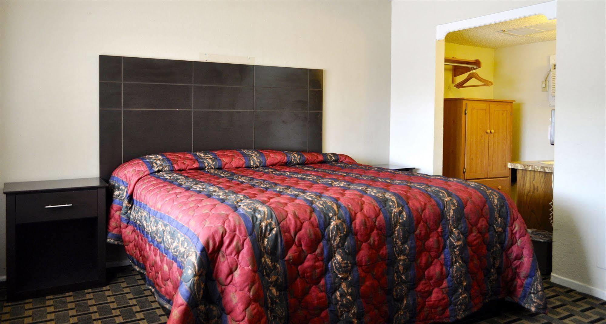 Andrews Motor Inn Buitenkant foto